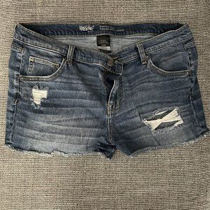 Mossimo denim Boyfriend Short Size 14